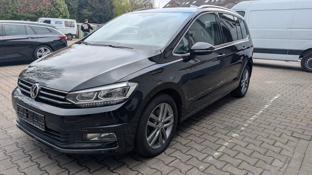 VW Touran 138.322 km 15.980 &euro; Dortmund 44339