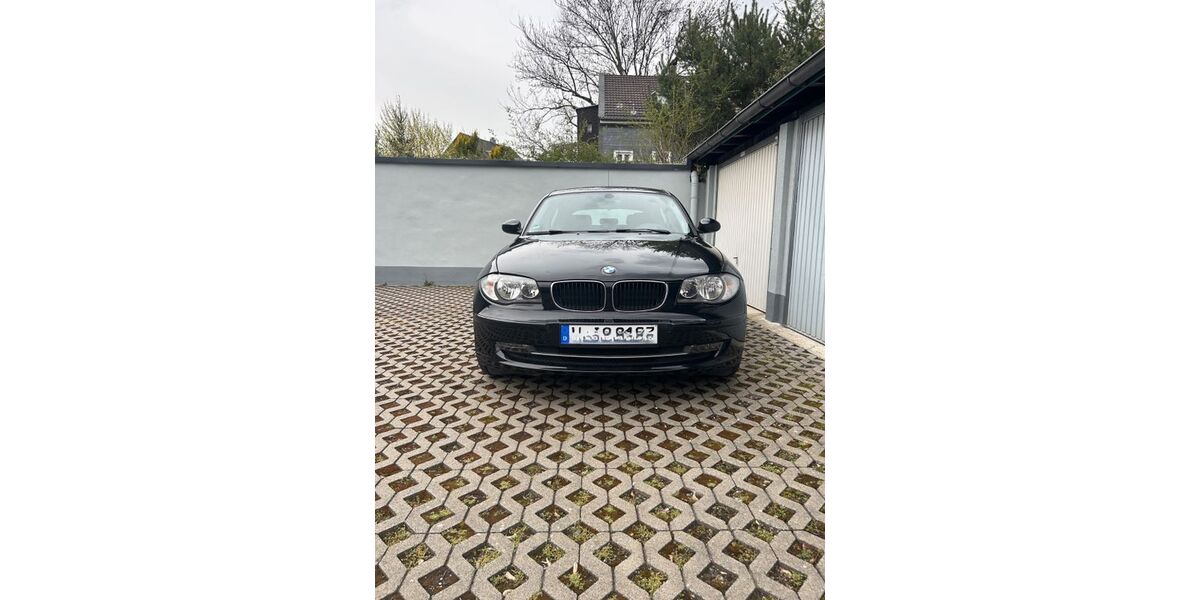 BMW 116 58.794 km 9.350 &euro; Wuppertal 42105