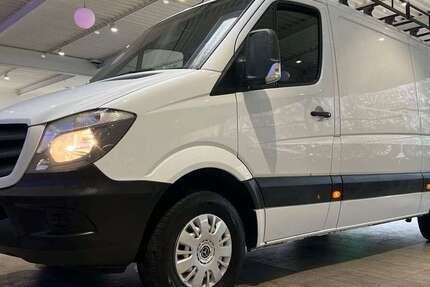 Mercedes-Benz Sprinter 198.000 km 15.500 &euro; Datteln 45711