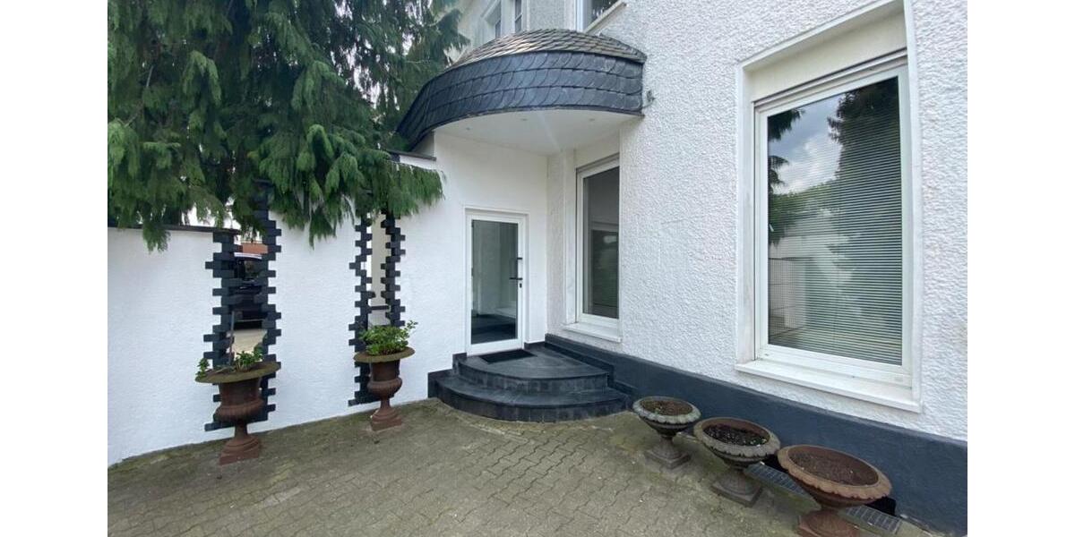 Erdgeschoßwohnung Gevelsberg - 6 Zimmer, 3.300&euro; | Angebot:23708112