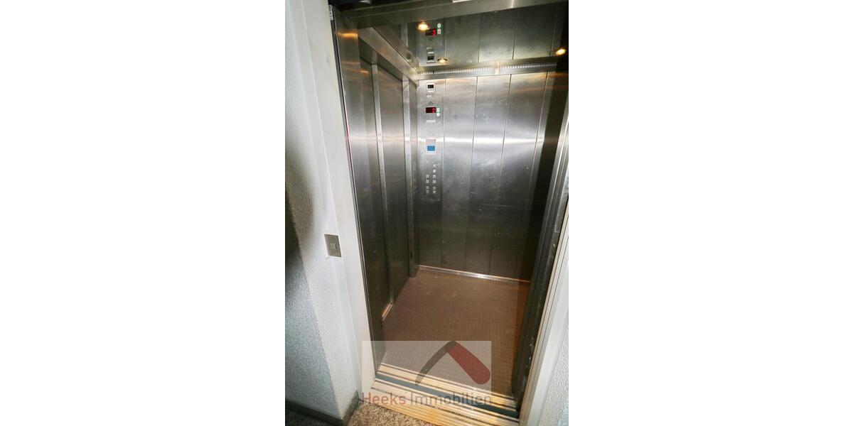 Etagenwohnung Recklinghausen - 2.5 Zimmer, 119 m&sup2;, 800&euro; | Angebot:25873032