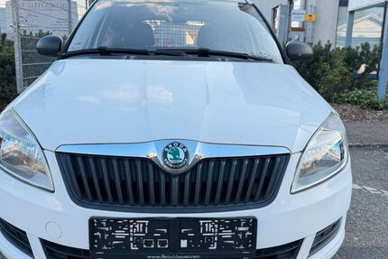 Skoda Roomster 74.000 km 4.499 &euro; Oberhausen 46047