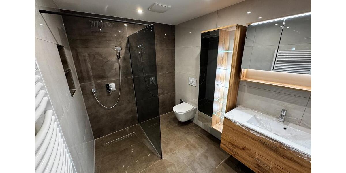 Einfamilienhaus Essen Stadtbezirk VI - 3 Zimmer, 99 m&sup2;, 1.495&euro; | Angebot:25871394