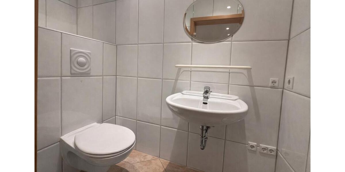 Etagenwohnung Essen Stadtbezirk IX - 3 Zimmer, 85 m&sup2;, 1.360&euro; | Angebot:24864402