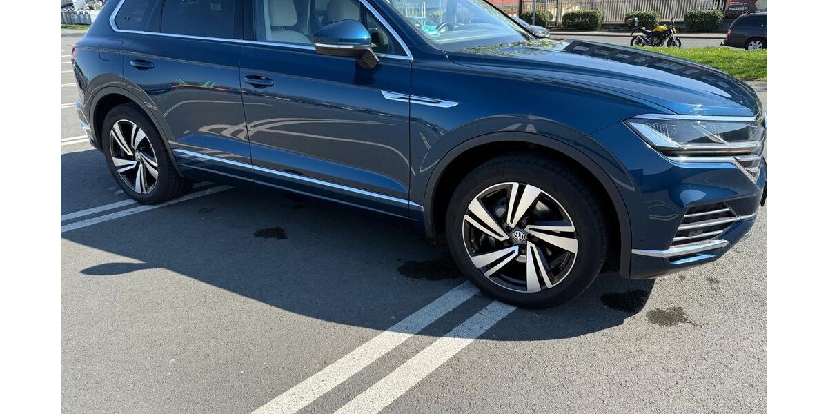 VW Touareg 105.000 km 37.450 &euro; Gelsenkirchen 45881