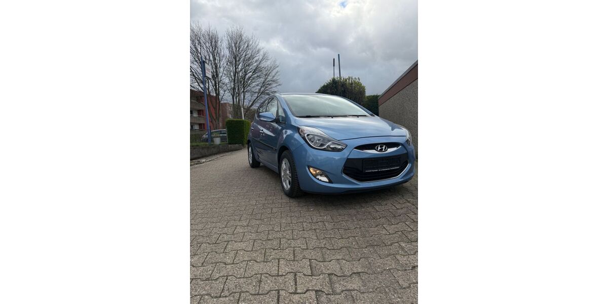 Hyundai ix20 208.328 km 3.999 &euro; Bochum 44799