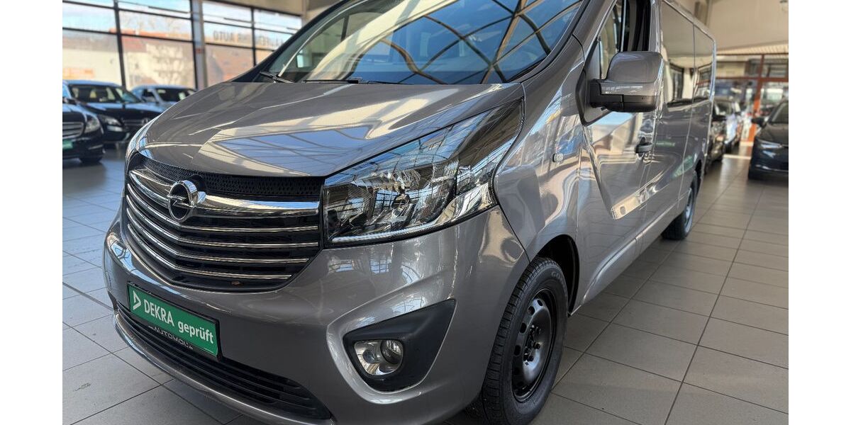 Opel Vivaro 75.674 km 17.890 &euro; Bottrop 46236