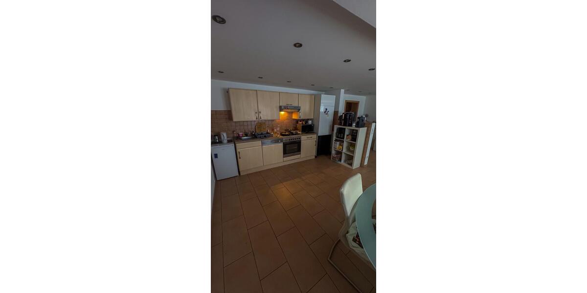 Dachgeschoßwohnung Gelsenkirchen Gelsenkirchen-Mitte - 2 Zimmer, 60 m&sup2;, 650&euro; | Angebot:25956670