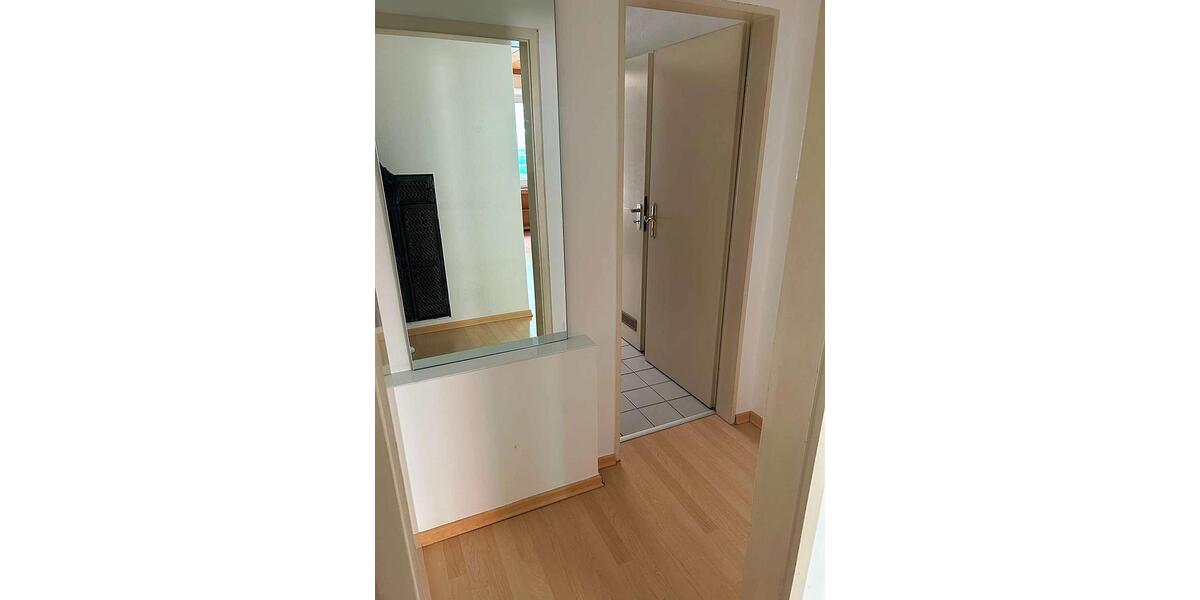 Etagenwohnung Hagen - 2 Zimmer, 86 m&sup2;, 500&euro; | Angebot:24535145