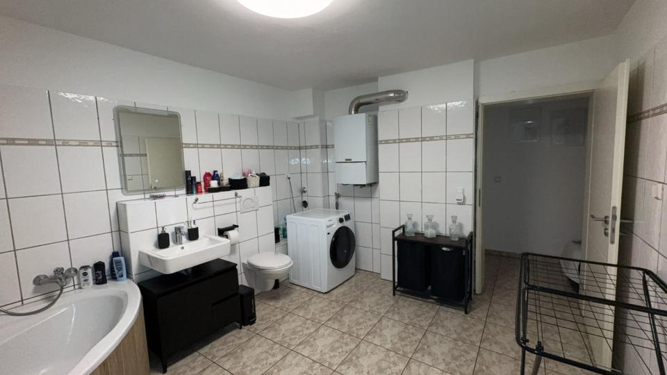 Etagenwohnung Wuppertal - 3 Zimmer, 90 m&sup2;, 750&euro; | Angebot:25759277