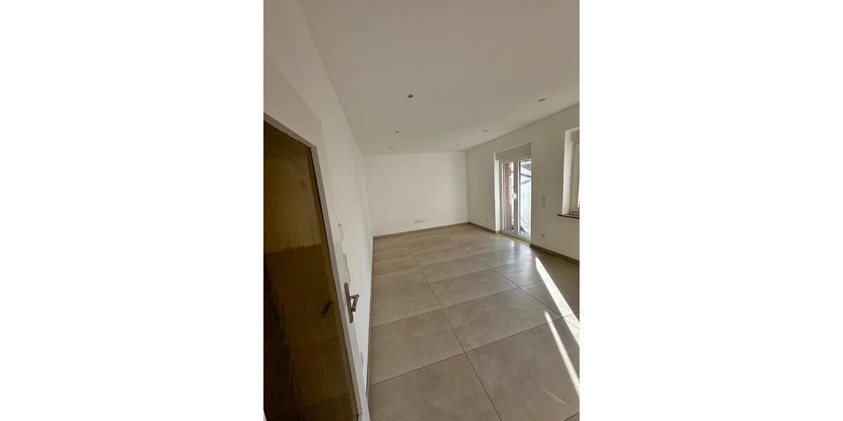 Erdgeschoßwohnung Castrop-Rauxel Bladenhorst - 2 Zimmer, 73 m&sup2;, 1.180&euro; | Angebot:26226653