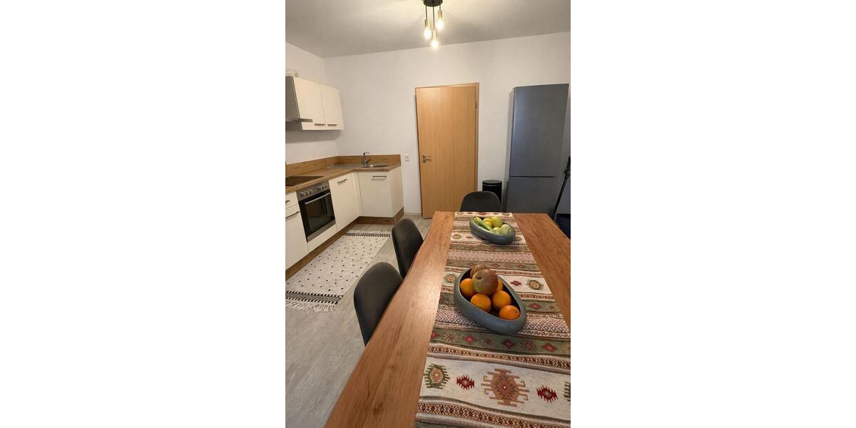 Dachgeschoßwohnung Gelsenkirchen Gelsenkirchen-Mitte - 3 Zimmer, 90 m&sup2;, 700&euro; | Angebot:25097067