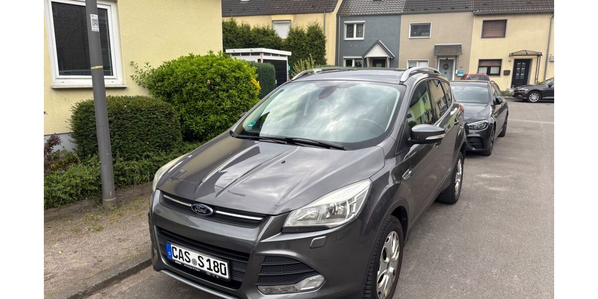 Ford Kuga 113.300 km 8.900 &euro; Castrop-Rauxel 44581