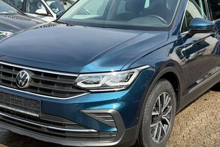 VW Tiguan 68.000 km 21.498 &euro; Heiligenhaus 42579