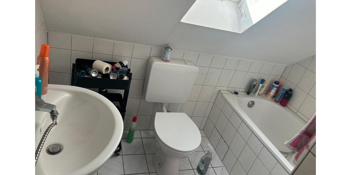 Dachgeschoßwohnung Dortmund Eving - 2 Zimmer, 45 m&sup2;, 586&euro; | Angebot:25443938