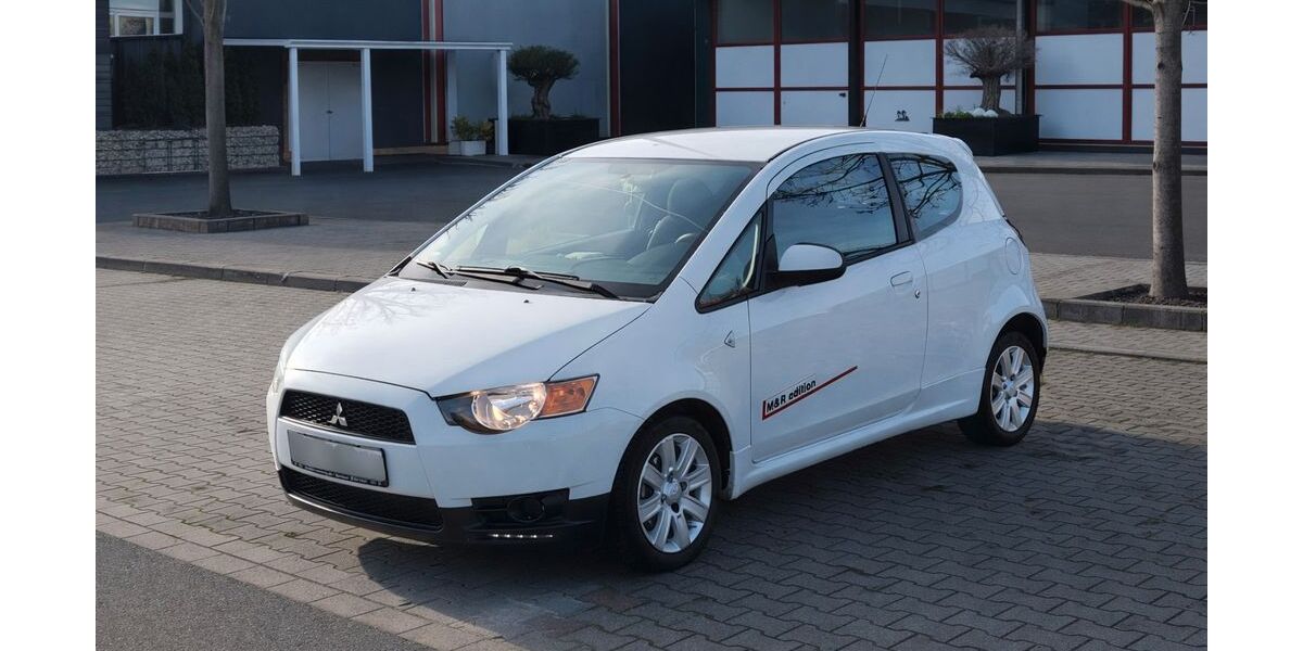 Mitsubishi Colt 172.650 km 2.899 &euro; Castrop-Rauxel 44581