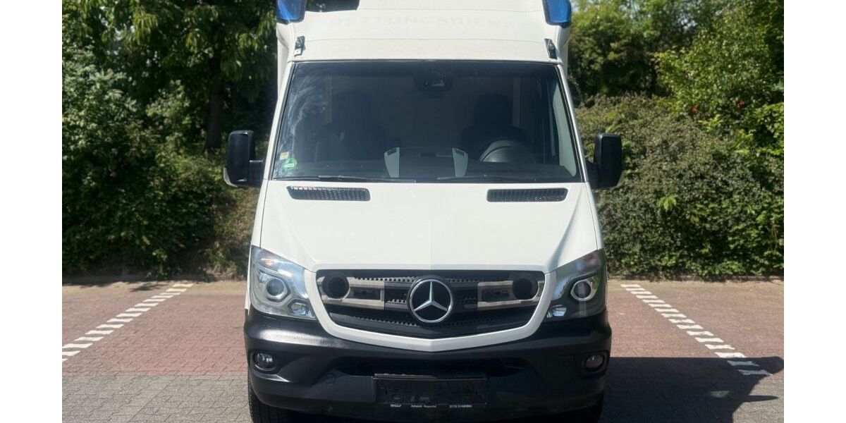 Mercedes-Benz Sprinter 284.000 km 8.999 &euro; Wuppertal 42283