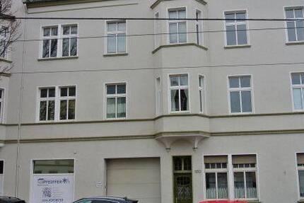 Wohnung Mülheim an der Ruhr Mitte-Ost - 3 Zimmer, 98 m&sup2;, 650&euro; | Angebot:25998722