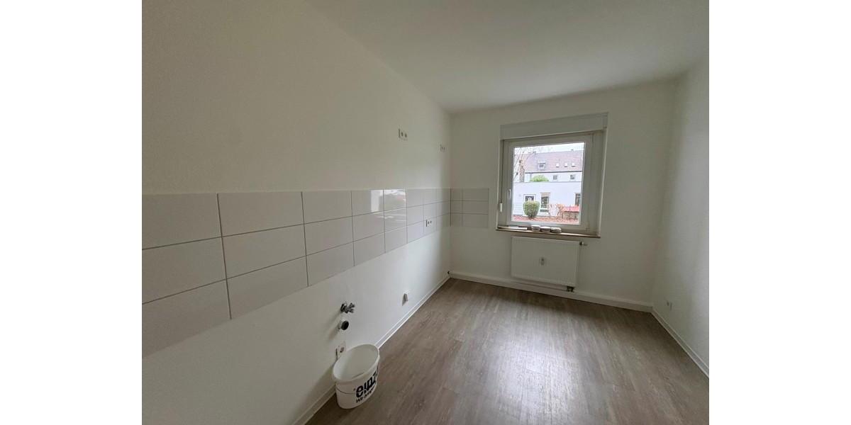 Erdgeschoßwohnung Essen Stadtbezirk V - 2.5 Zimmer, 54 m&sup2;, 529&euro; | Angebot:23677630