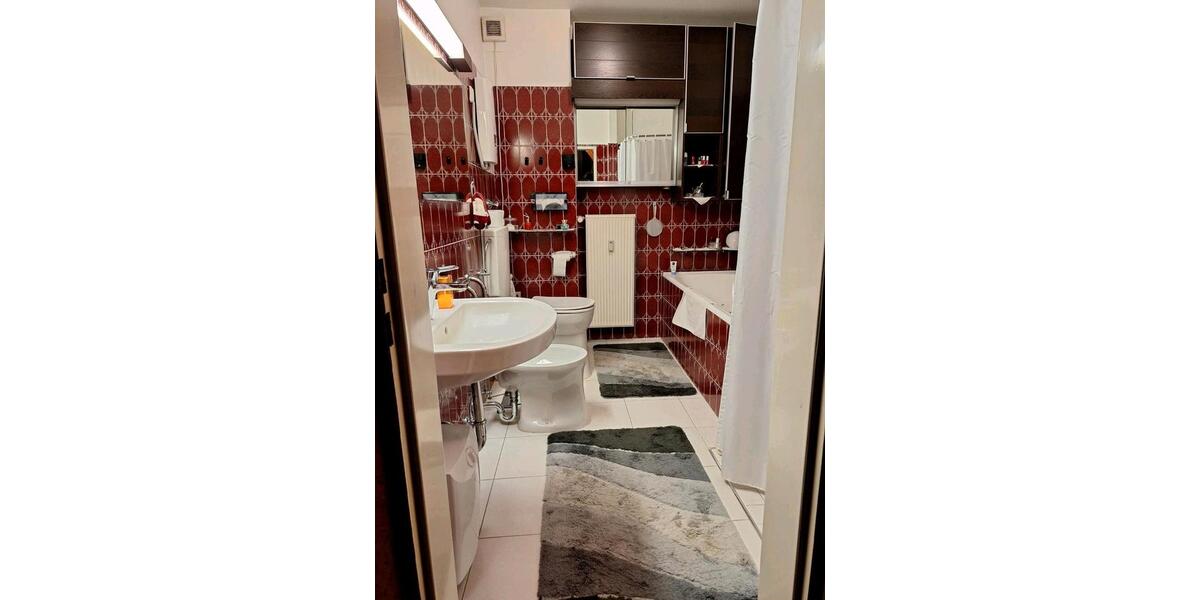 Erdgeschoßwohnung Oberhausen Schmachtendorf - 3 Zimmer, 98 m&sup2;, 279.000&euro; | Angebot:25843559