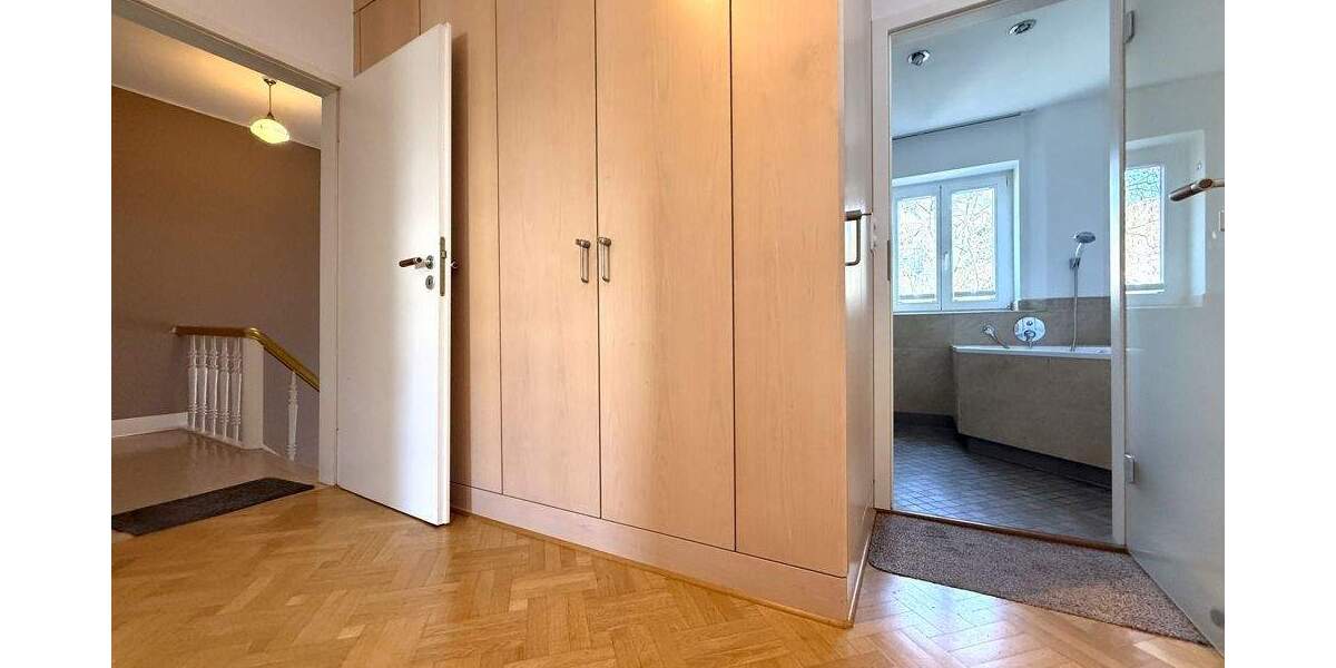 Einfamilienhaus Gelsenkirchen Altstadt - 6 Zimmer, 188 m&sup2;, 265.000&euro; | Angebot:25707169