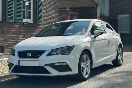 Seat Leon 98.000 km 12.499 &euro; Essen 45147