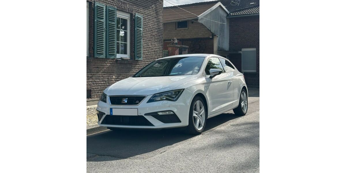 Seat Leon 98.000 km 12.499 &euro; Essen 45147