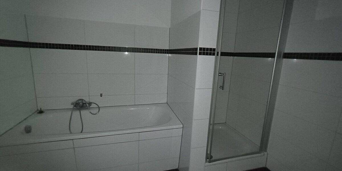 Etagenwohnung Witten Mitte - 3 Zimmer, 87 m&sup2;, 870&euro; | Angebot:26805793