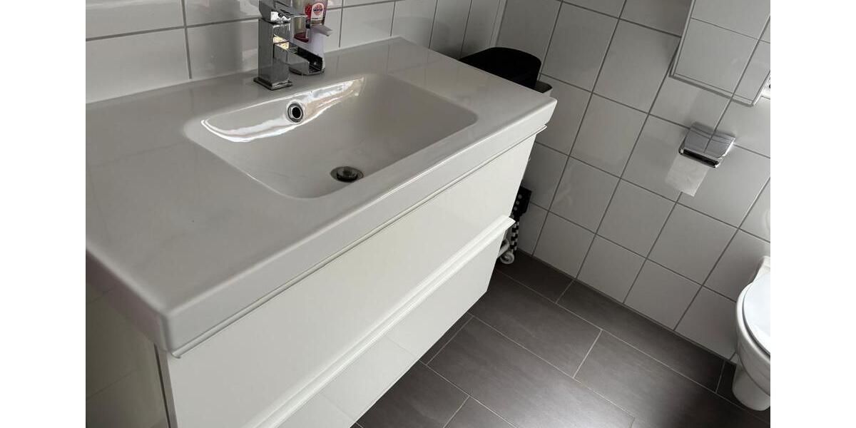 Dachgeschoßwohnung Essen Stadtbezirk IV - 3 Zimmer, 81 m&sup2;, 830&euro; | Angebot:26019126