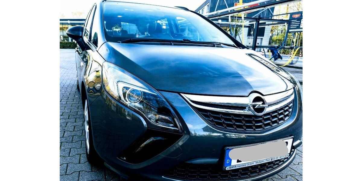Opel Zafira Tourer 108.000 km 9.400 &euro; Bochum 44795