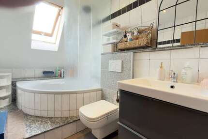 Exklusive 4-Zi.-Maisonette im DG mit großer Dachterrasse & Blick zum Grugapark – Essen-Holsterhausen - Wohnung Essen Stadtbezirk III | Angebot:25837648