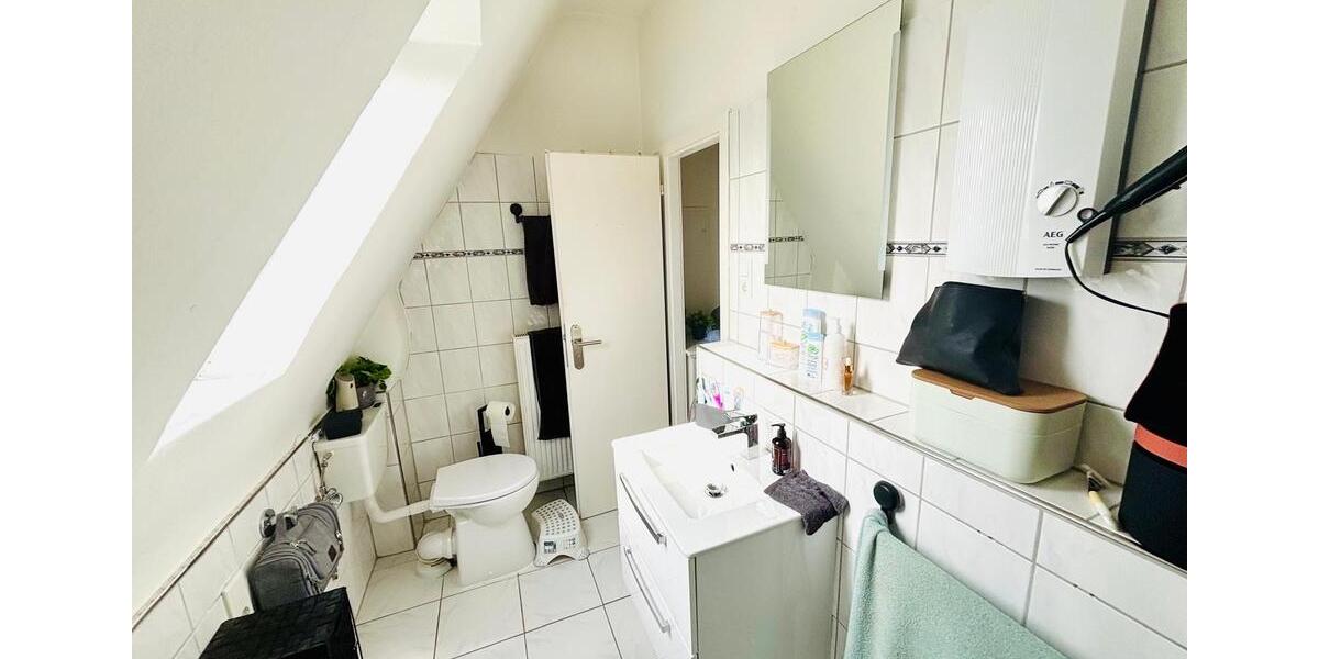 Maisonettenwohnung Mülheim an der Ruhr Broich - 4 Zimmer, 85 m&sup2;, 1.000&euro; | Angebot:26327076