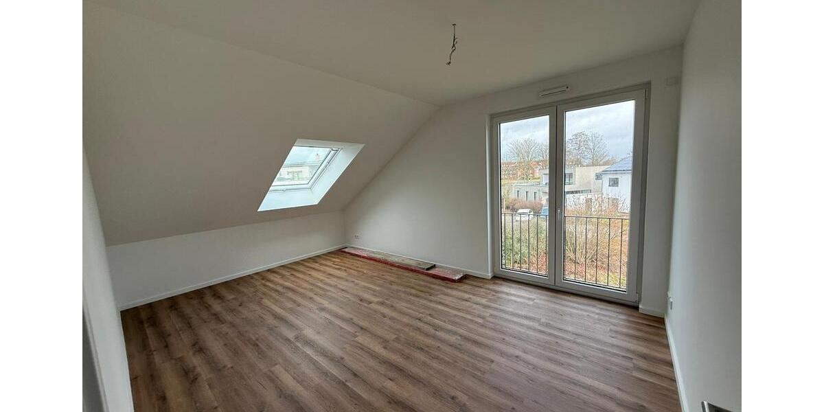 Dachgeschoßwohnung Dorsten Altstadt - 2 Zimmer, 71 m&sup2;, 995&euro; | Angebot:25216105