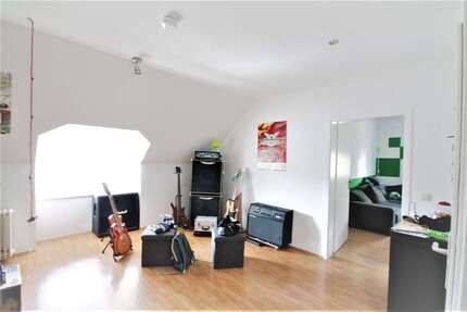 Wohnung Schwelm Loh - 3 Zimmer, 100 m&sup2;, 650&euro; | Angebot:26573270