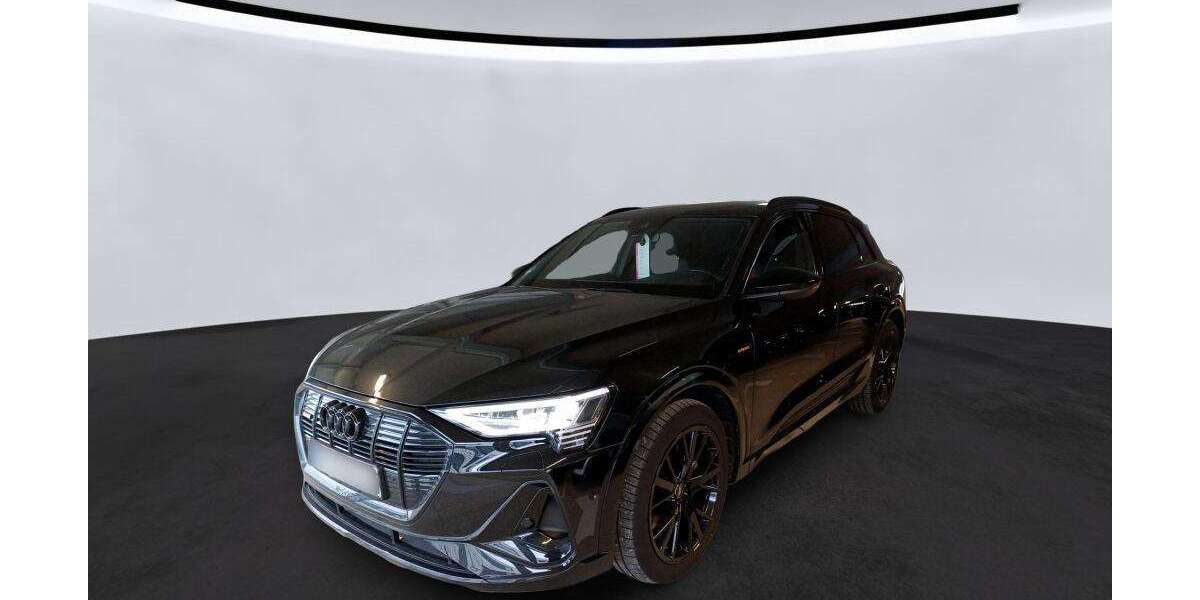 Audi e-tron 29.894 km 32.750 &euro; Hagen 58091