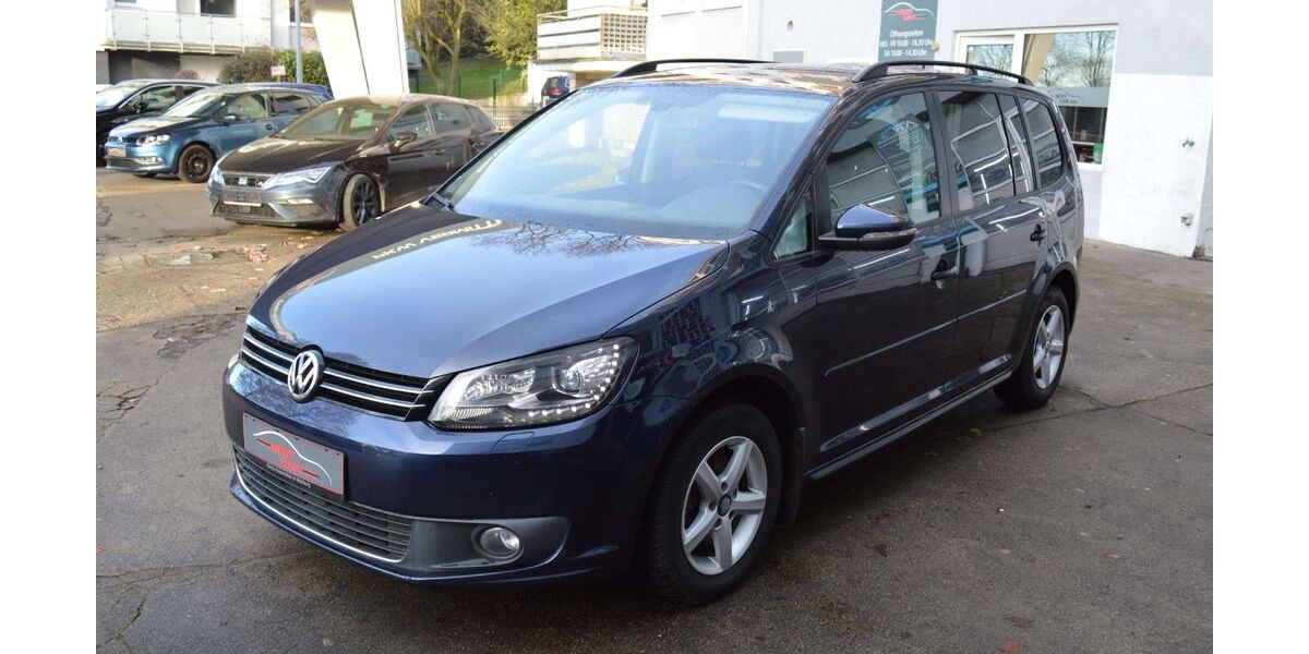 VW Touran 130.000 km 8.490 &euro; Mülheim an der Ruhr 45473
