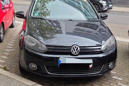 VW Golf 137.400 km 6.900 &euro; Essen 45128