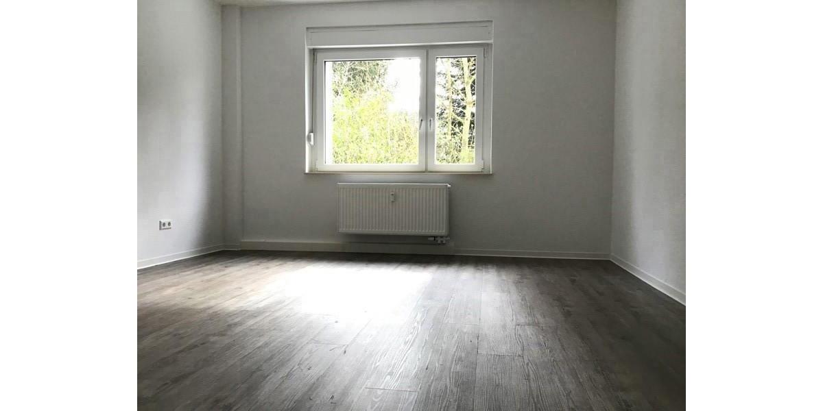 Erdgeschoßwohnung Essen Huttrop - 2 Zimmer, 61 m&sup2;, 667&euro; | Angebot:25356232