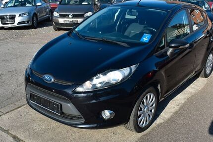 Ford Fiesta 58.700 km 7.980 &euro; Oberhausen 46145