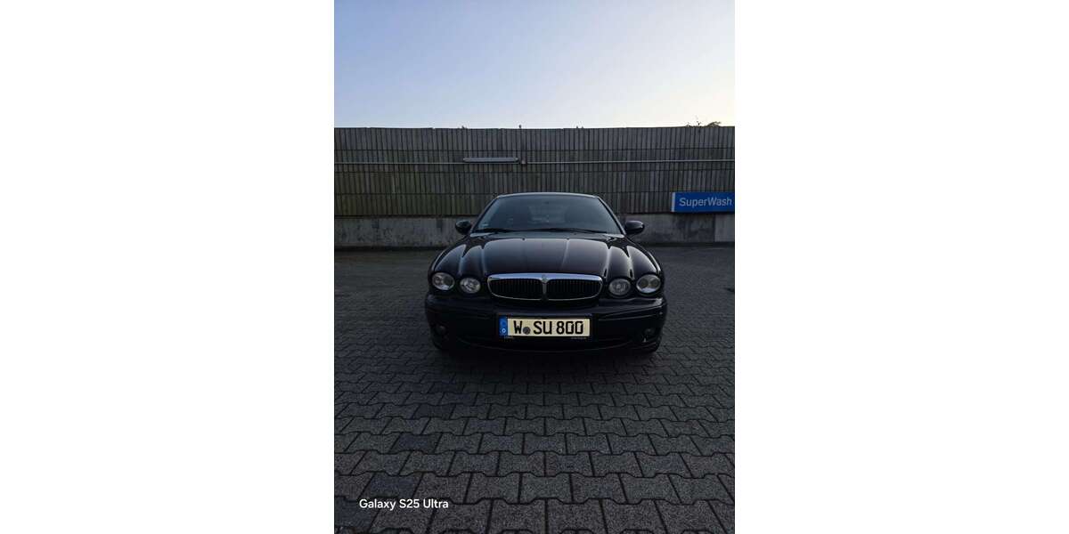 Jaguar X-Type 199.500 km 3.450 &euro; wuppertal 42105