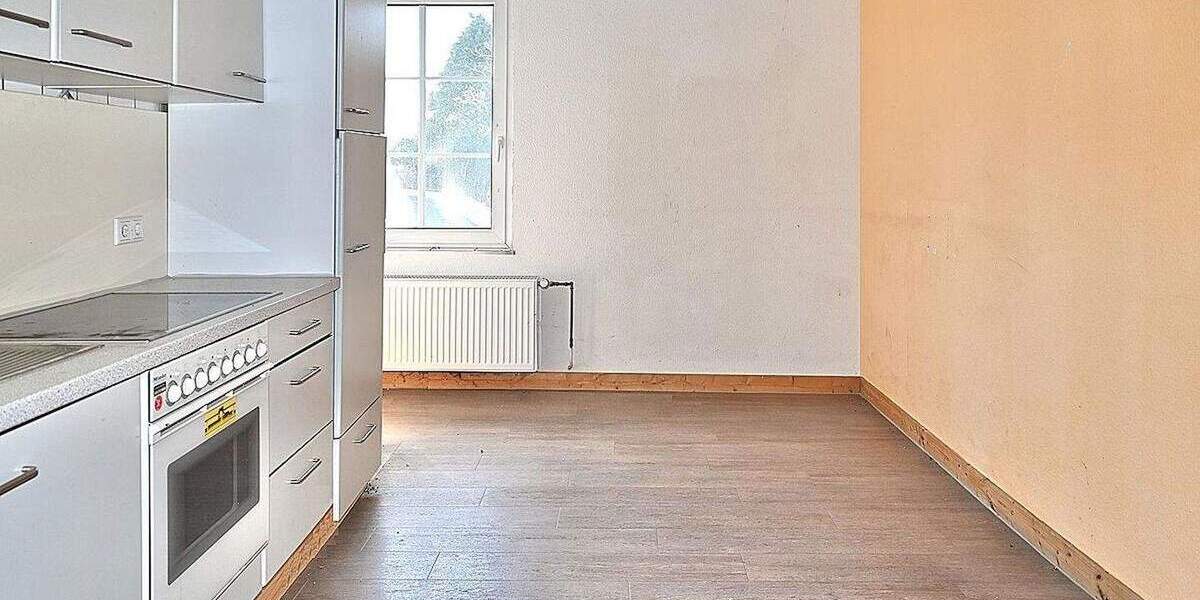 Etagenwohnung Recklinghausen Süd - 6 Zimmer, 220 m&sup2;, 299.900&euro; | Angebot:25760415