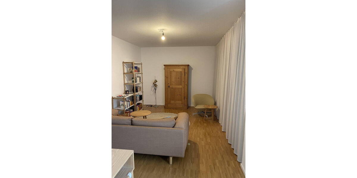 Etagenwohnung Dortmund Hörde - 3 Zimmer, 90 m&sup2;, 1.445&euro; | Angebot:26695018
