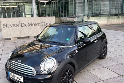 Mini Cooper D 223.717 km 5.899 &euro; Wuppertal 42111