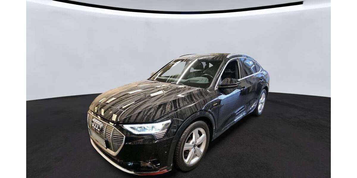 Audi e-tron 52.084 km 35.850 &euro; Hagen 58091