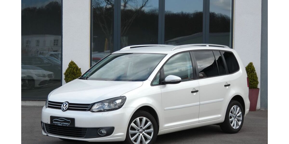 VW Touran 132.324 km 10.570 &euro; Bochum 44807